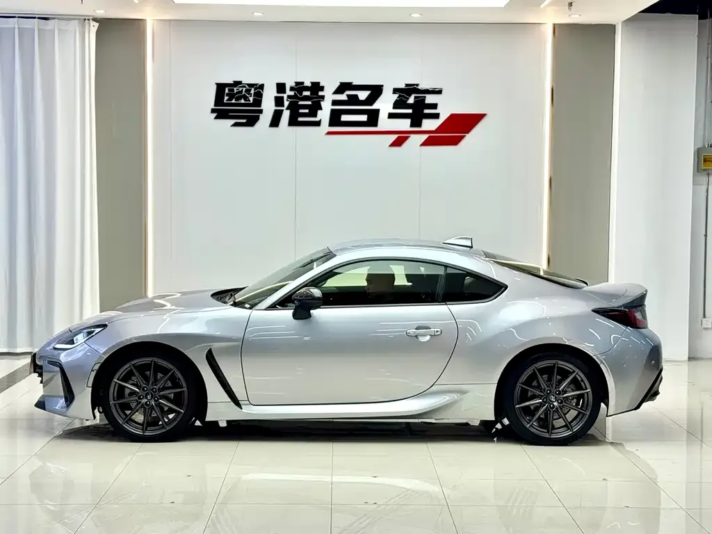 Subaru BRZ — фото 5