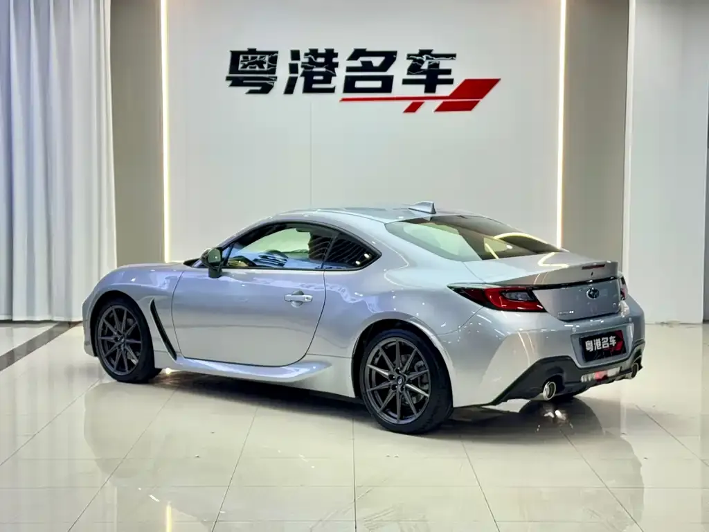 Subaru BRZ — фото 6