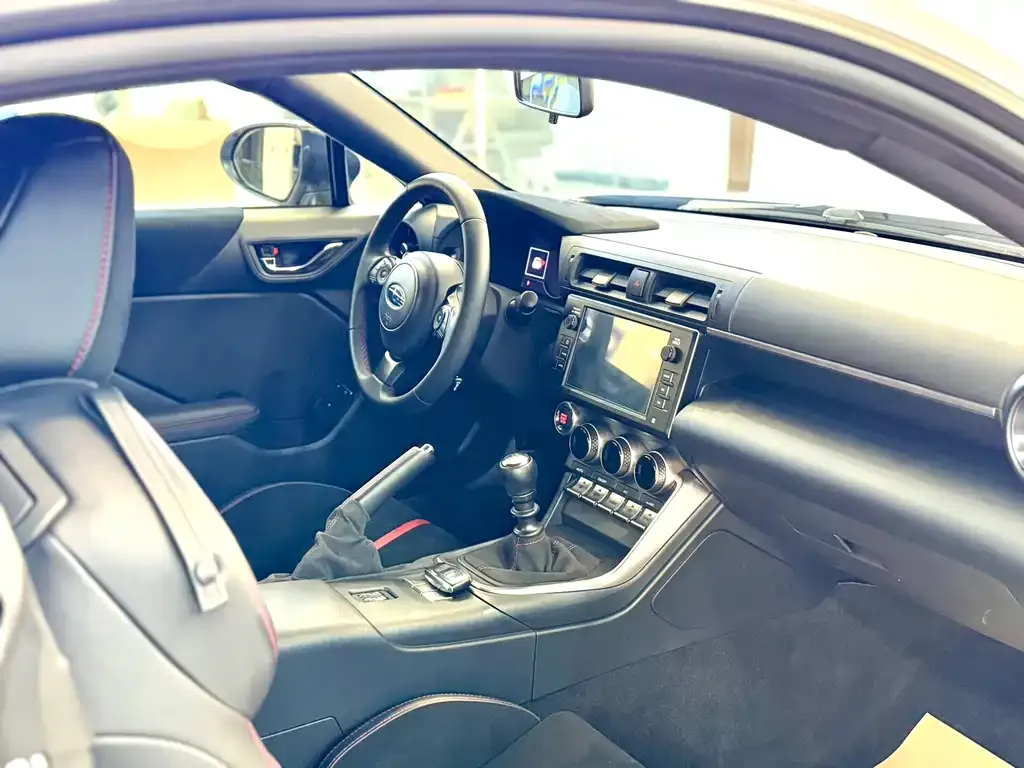 Subaru BRZ — фото 8