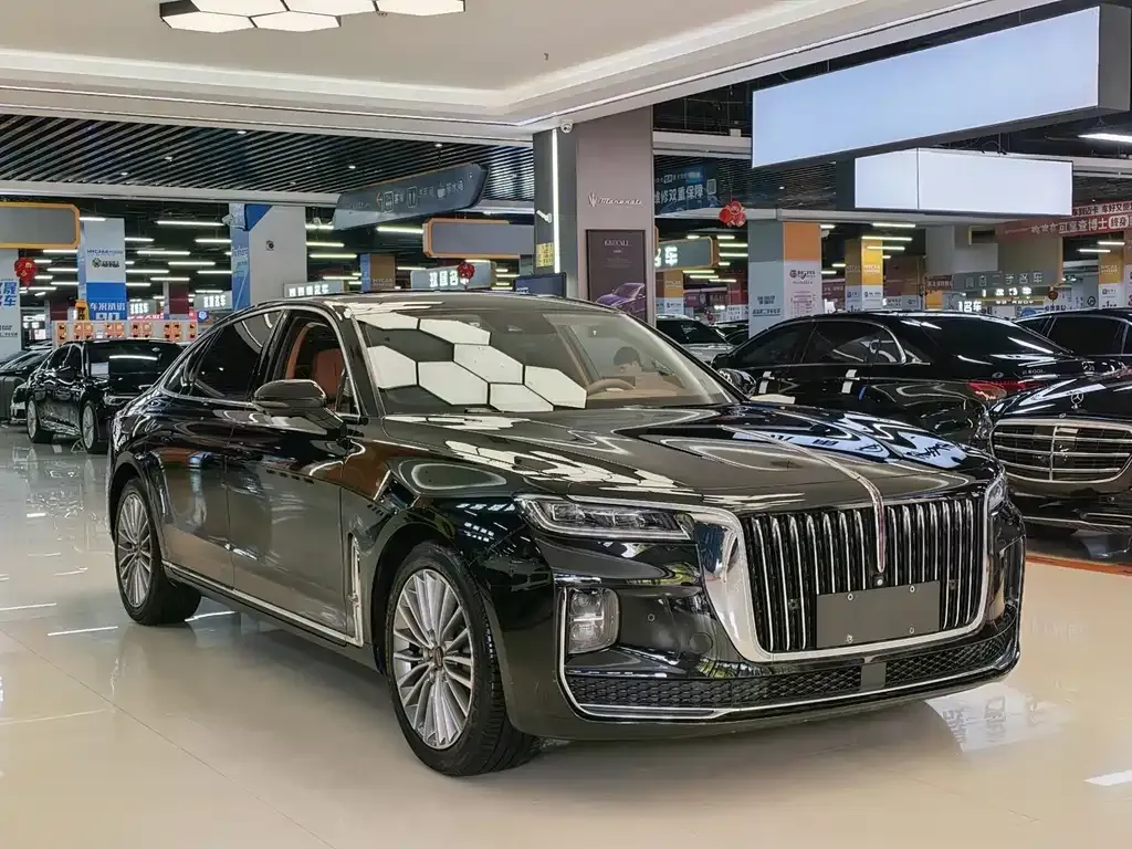 Hongqi H9 — фото 10