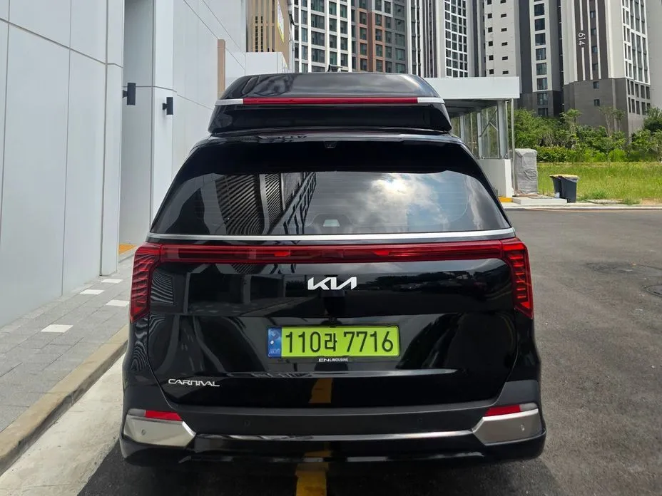 Kia Carnival — фото 7