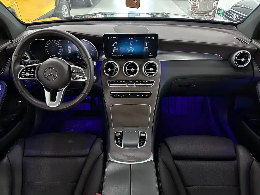 Mercedes-Benz GLC — фото 9