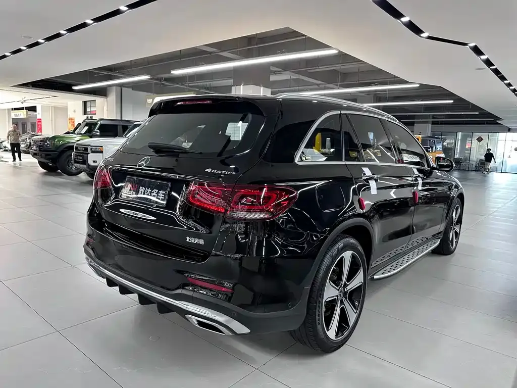 Mercedes-Benz GLC — фото 10