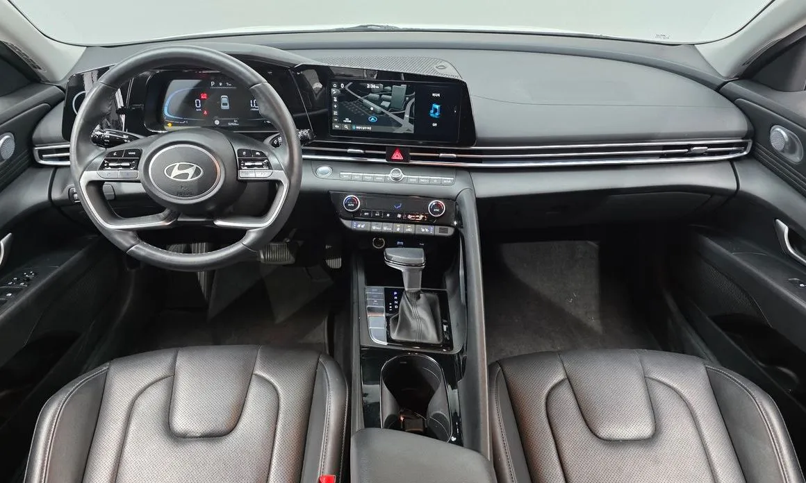 Hyundai AVANTE — фото 9