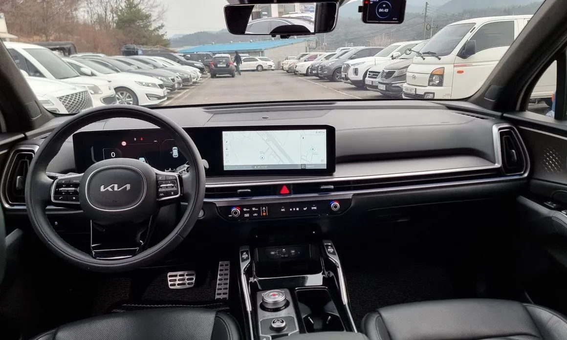 Kia Sorento — фото 4