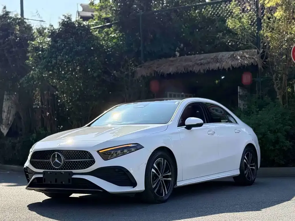 Mercedes-Benz A-Class — фото 4