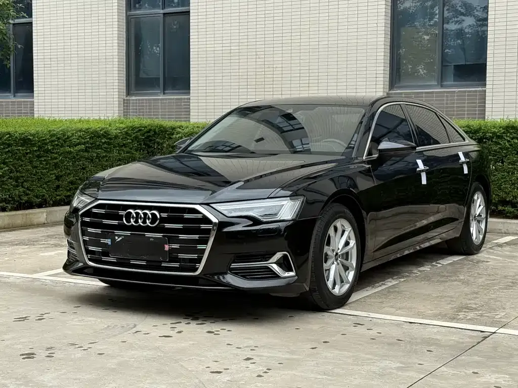 Audi A6L — фото 5