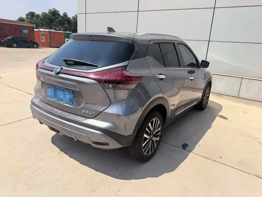 Nissan Kicks — фото 5