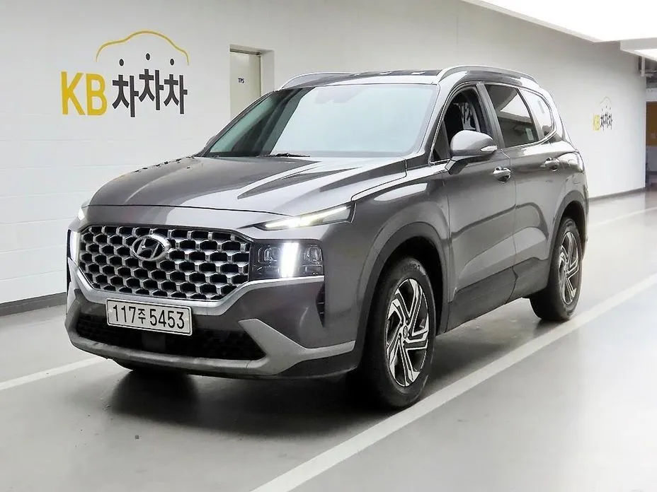 Hyundai Santafe — фото 1