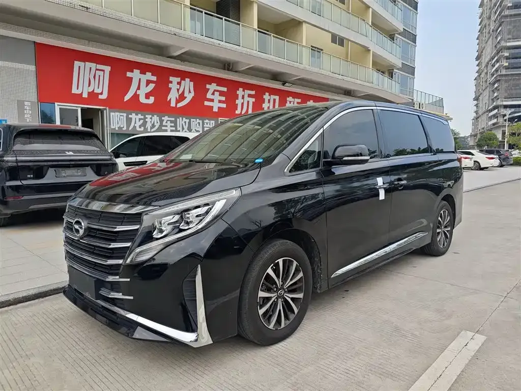 GAC Motor Trumpchi M8 — фото 1