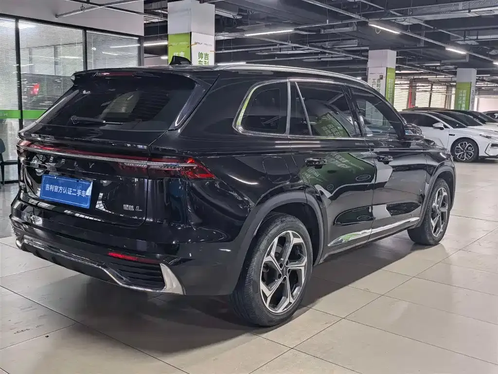 Geely Xingyue L — фото 6