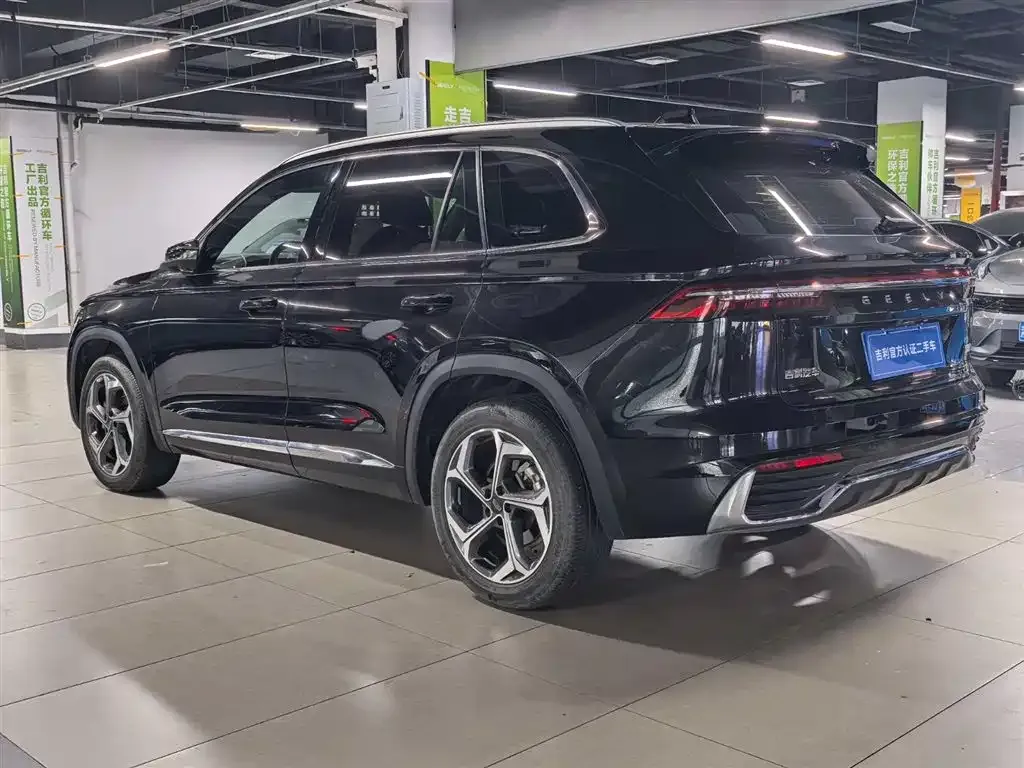 Geely Xingyue L — фото 10