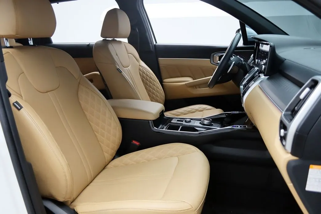 Kia Sorento — фото 10