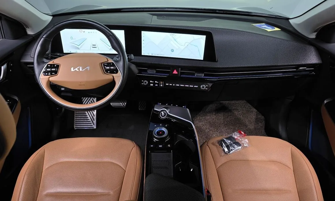 Kia EV6 — фото 9