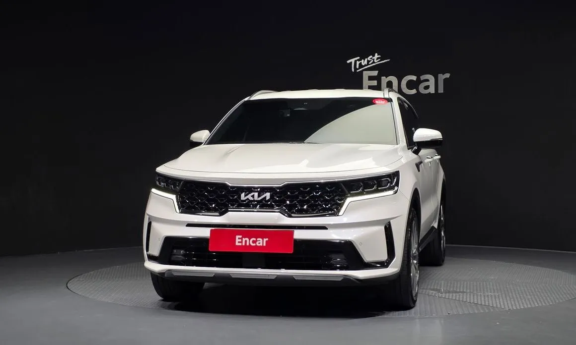 Kia Sorento — фото 5