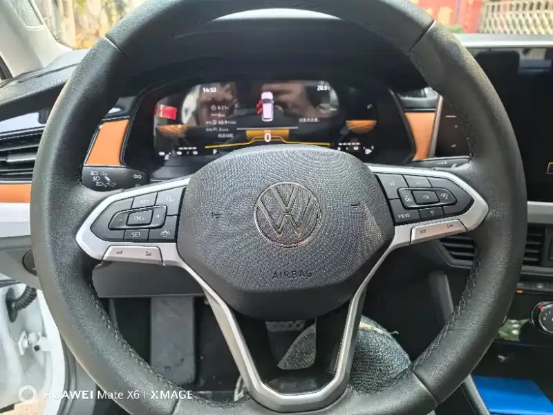 Volkswagen Bora — фото 5