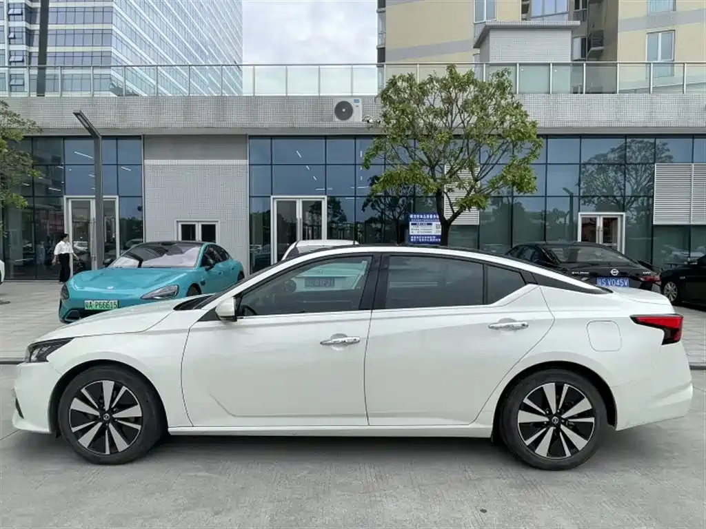 Nissan Teana — фото 6