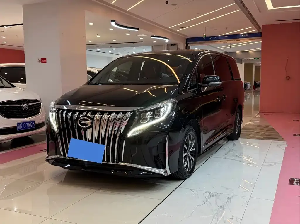 GAC Motor Trumpchi M8 — фото 1