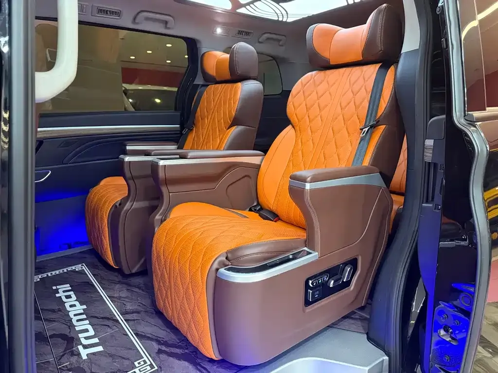 GAC Motor Trumpchi M8 — фото 10