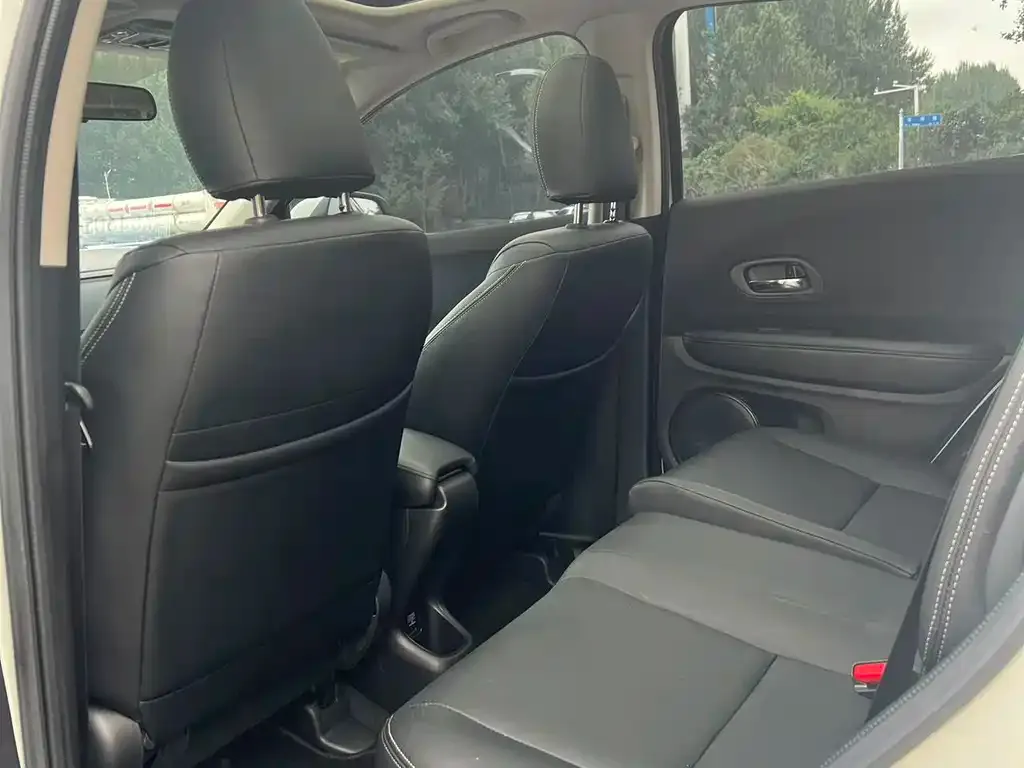 Honda Vezel — фото 2