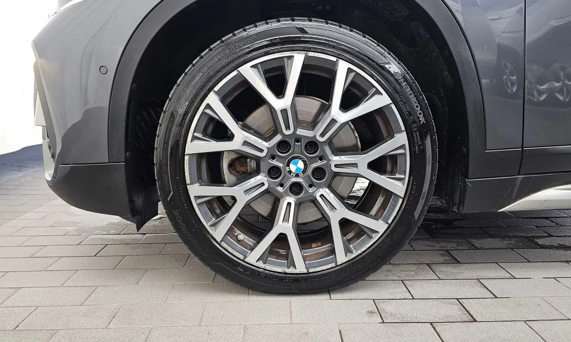 BMW X1 — фото 10