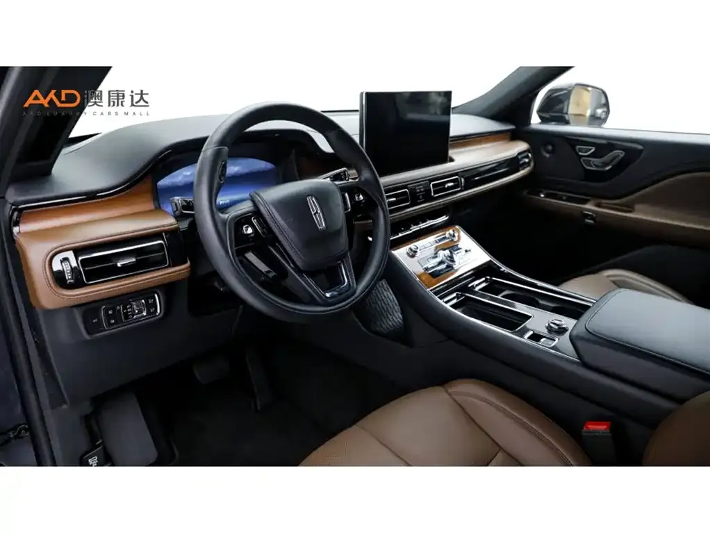 Lincoln Aviator — фото 10