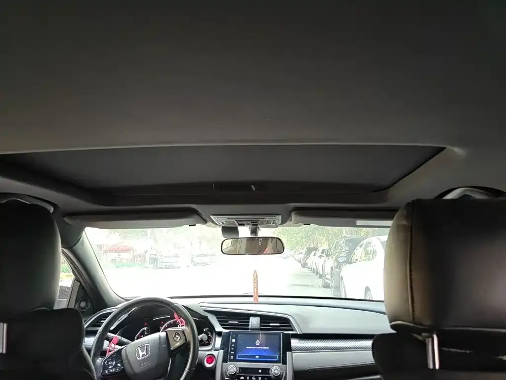 Honda Civic — фото 8