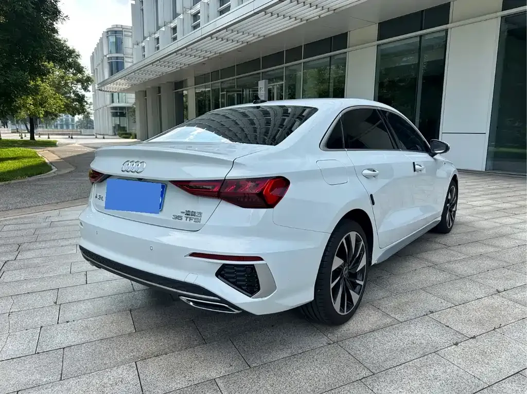 Audi A3 — фото 5