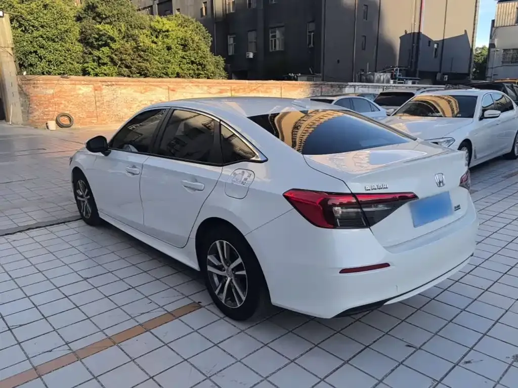 Honda Civic — фото 9