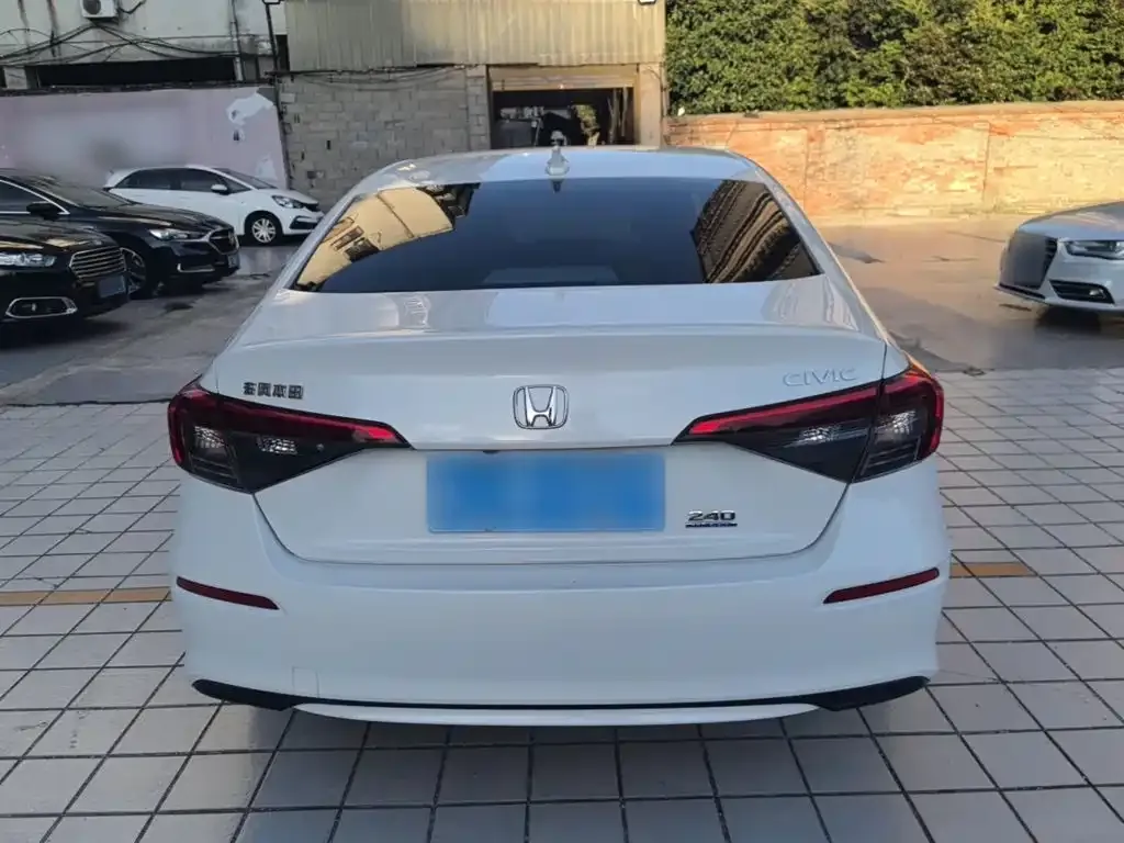 Honda Civic — фото 4