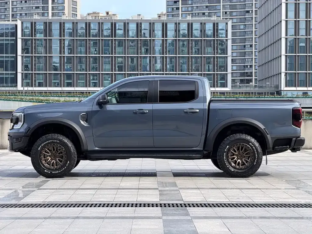 Ford Ranger — фото 10