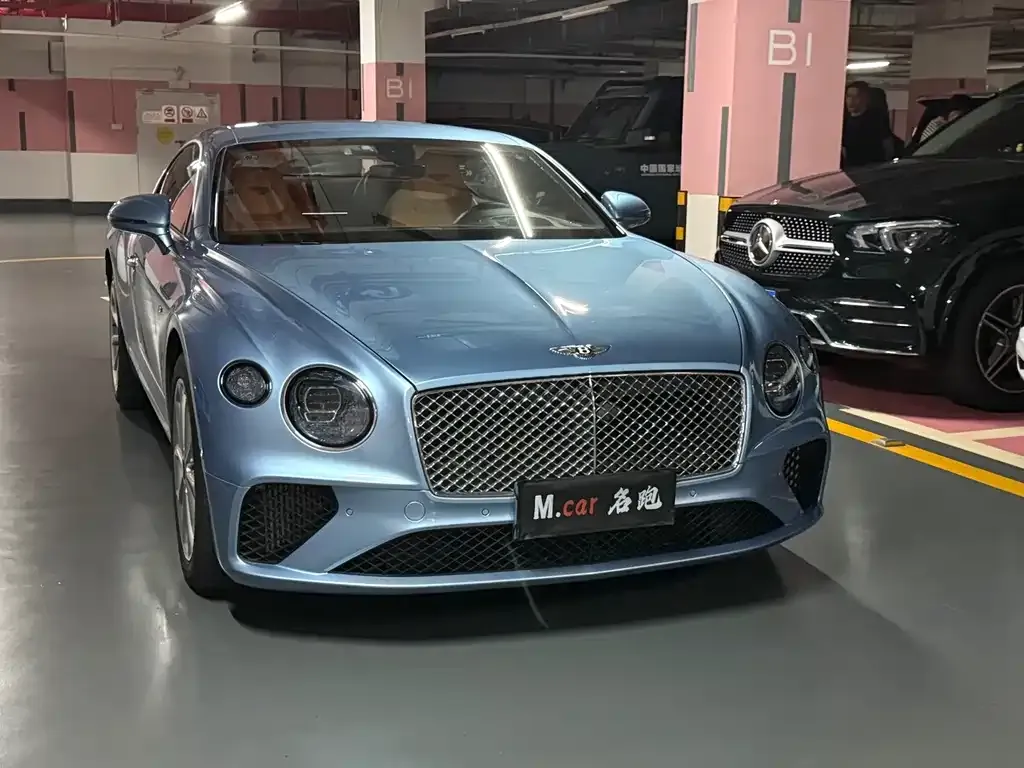 Bentley Continental — фото 1