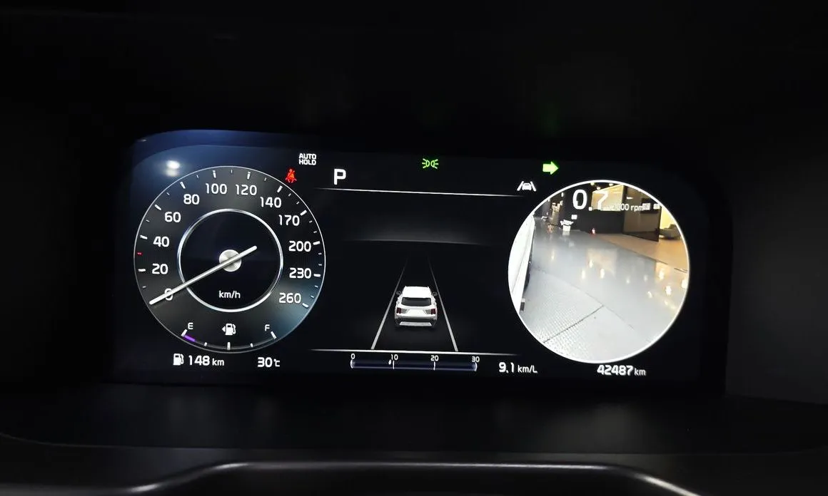 Kia Sorento — фото 10