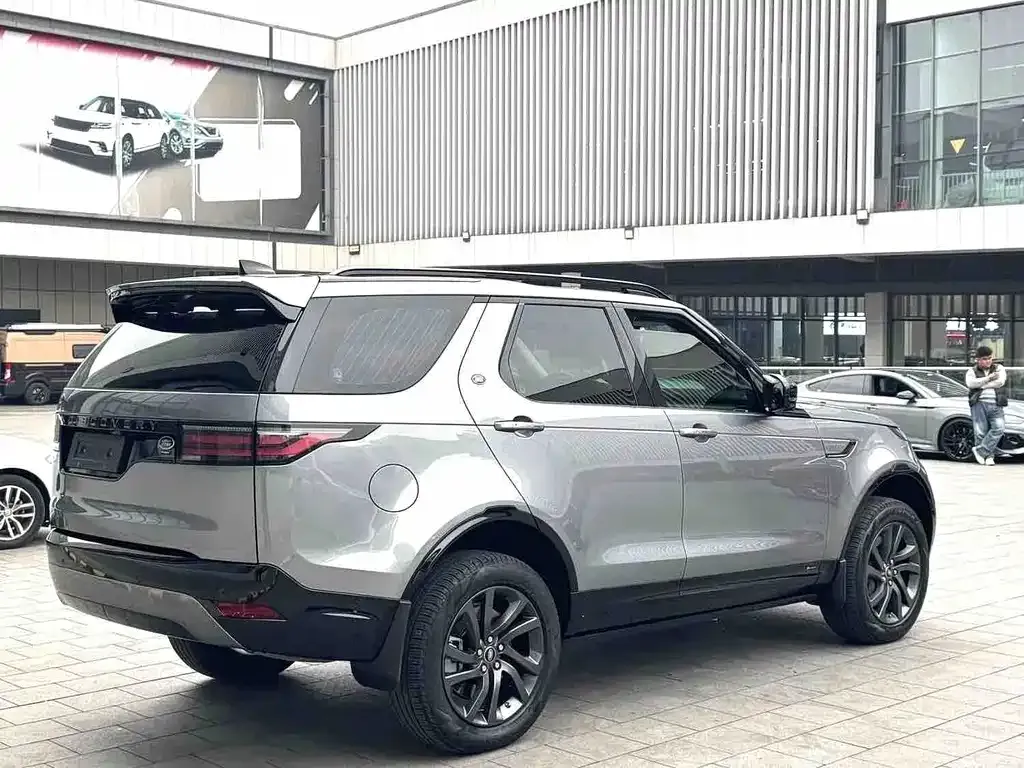 Land Rover Discovery — фото 7