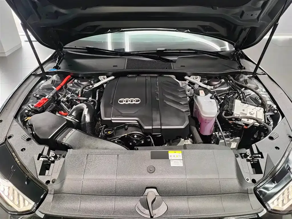 Audi A7 — фото 10