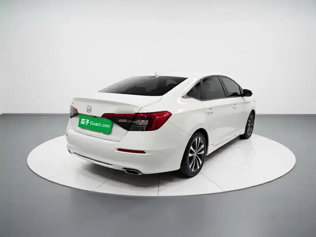 Honda Civic — фото 8