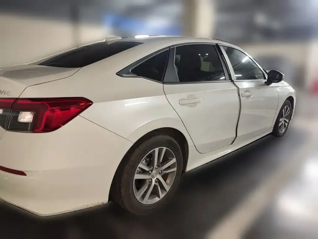 Honda Civic — фото 5