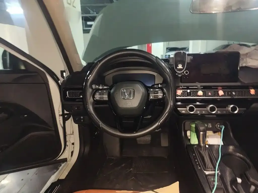 Honda Civic — фото 4