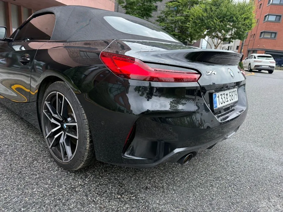 BMW Z4 — фото 9
