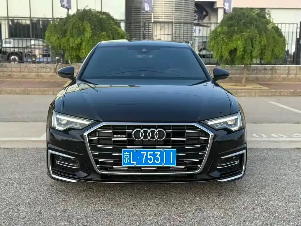 Audi A6L — фото 4