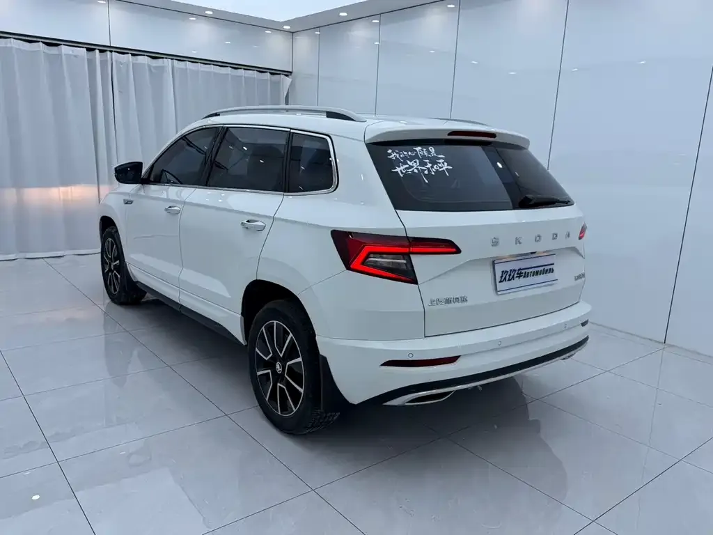 Skoda Karoq — фото 5
