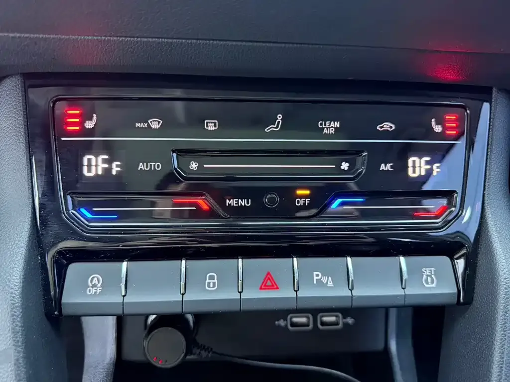Skoda Karoq — фото 10