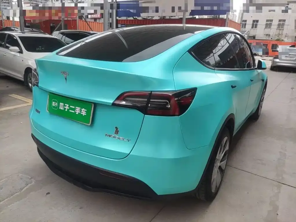 Tesla Model Y — фото 6