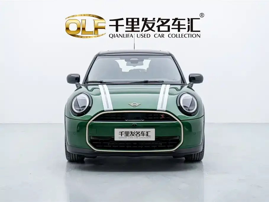MINI Cooper (3-door) — фото 1