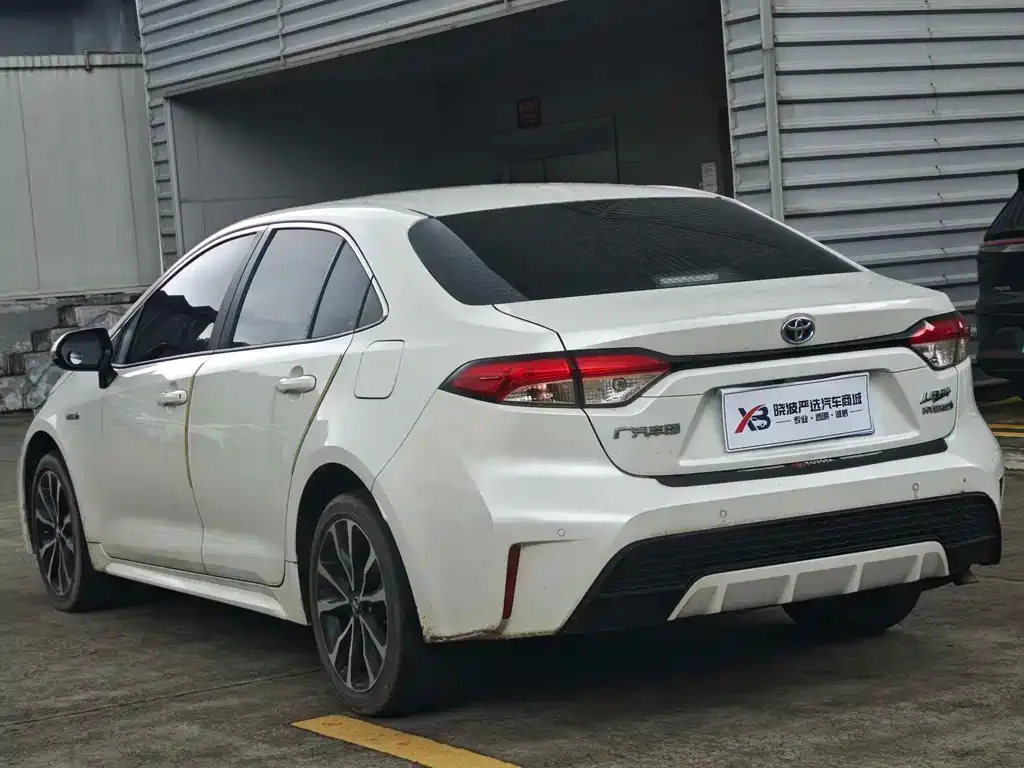 Toyota Levin — фото 10