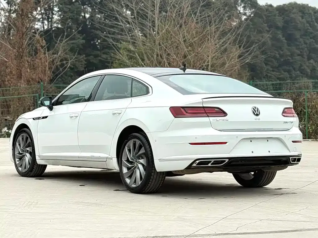 Volkswagen CC — фото 5