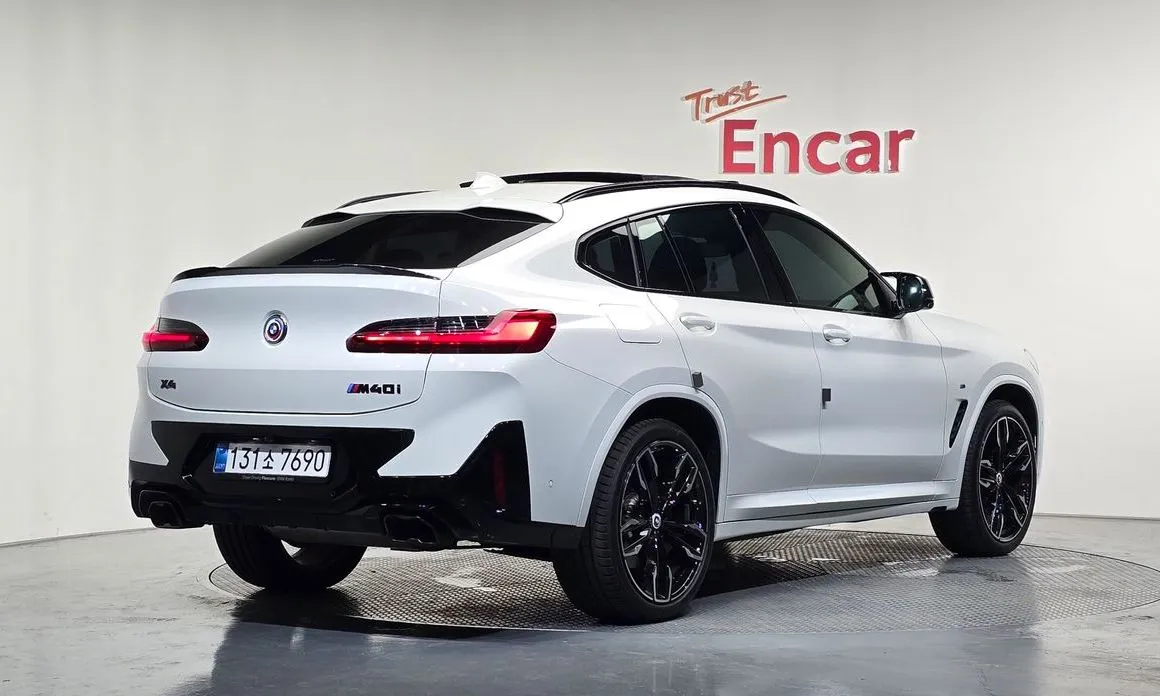 BMW X4 — фото 5