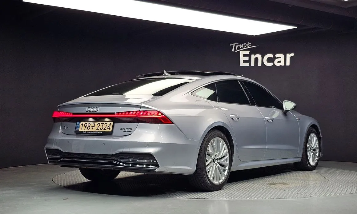 Audi A7 — фото 5