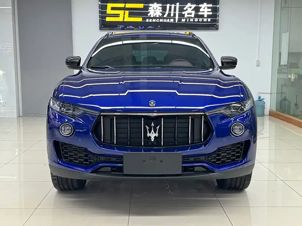 Maserati Levante — фото 7