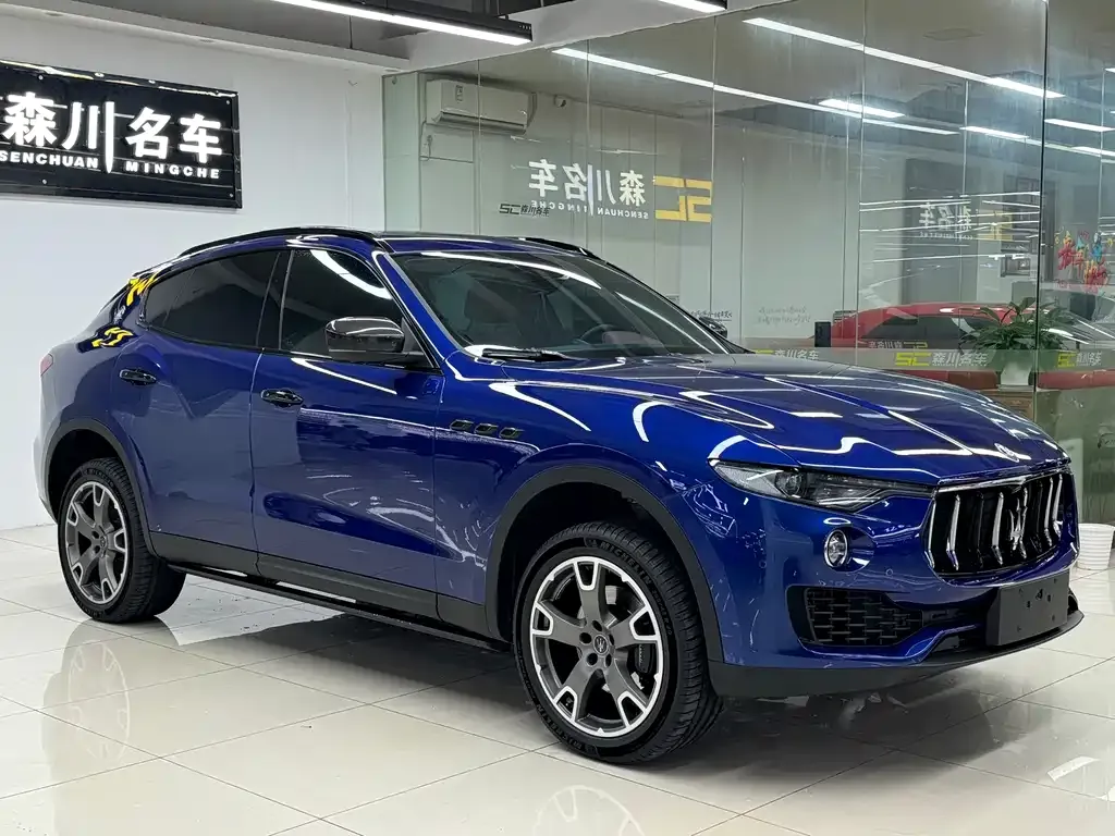 Maserati Levante — фото 5